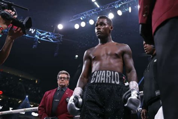 Former World Champion Boxer Jermell Charlo Net worth and Earnings (Next Fight, Girlfriend, Brother, Family)