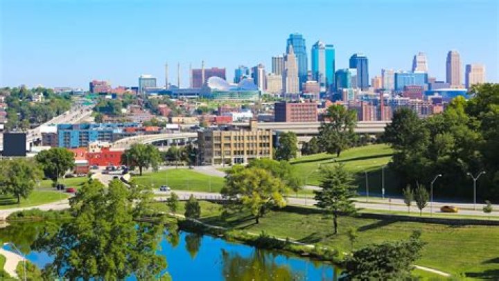 Top 10 States for Women to Visit Solo, New Data Shows